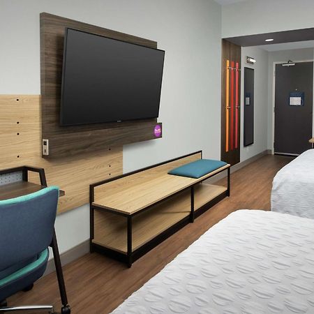 Tru By Hilton Lake City Extérieur photo