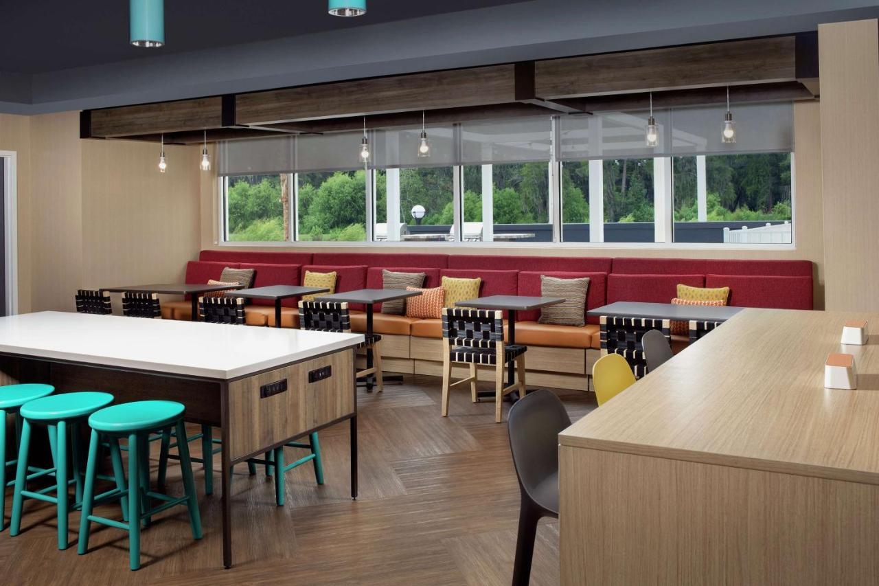 Tru By Hilton Lake City Extérieur photo
