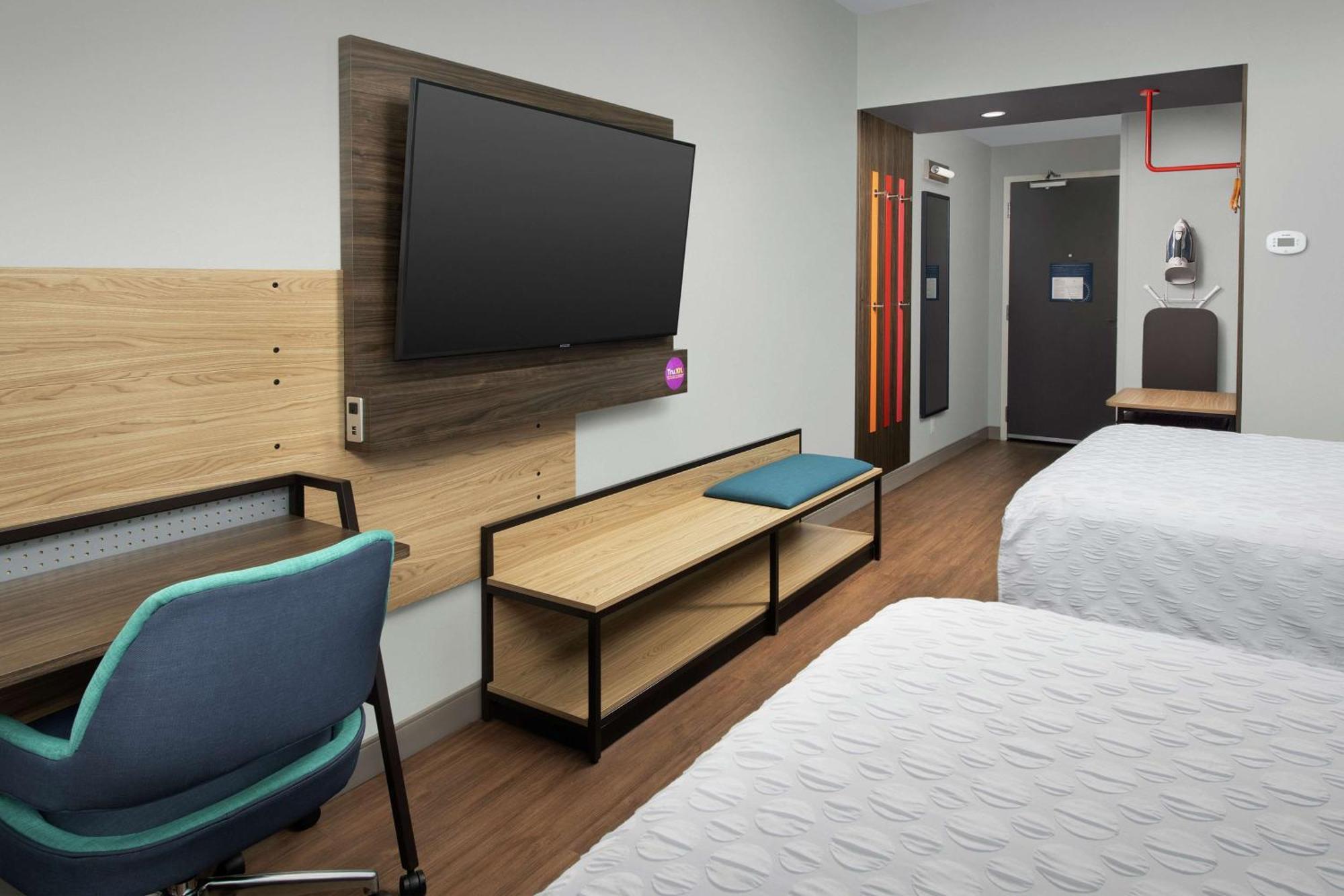 Tru By Hilton Lake City Extérieur photo